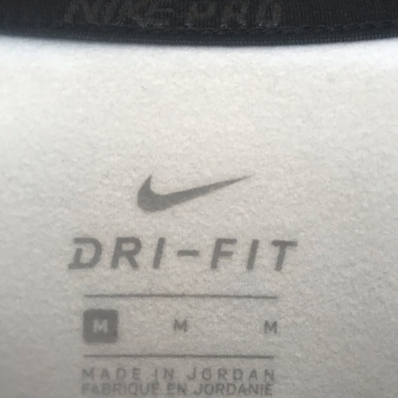 Nike pullover - Picture 6 of 6